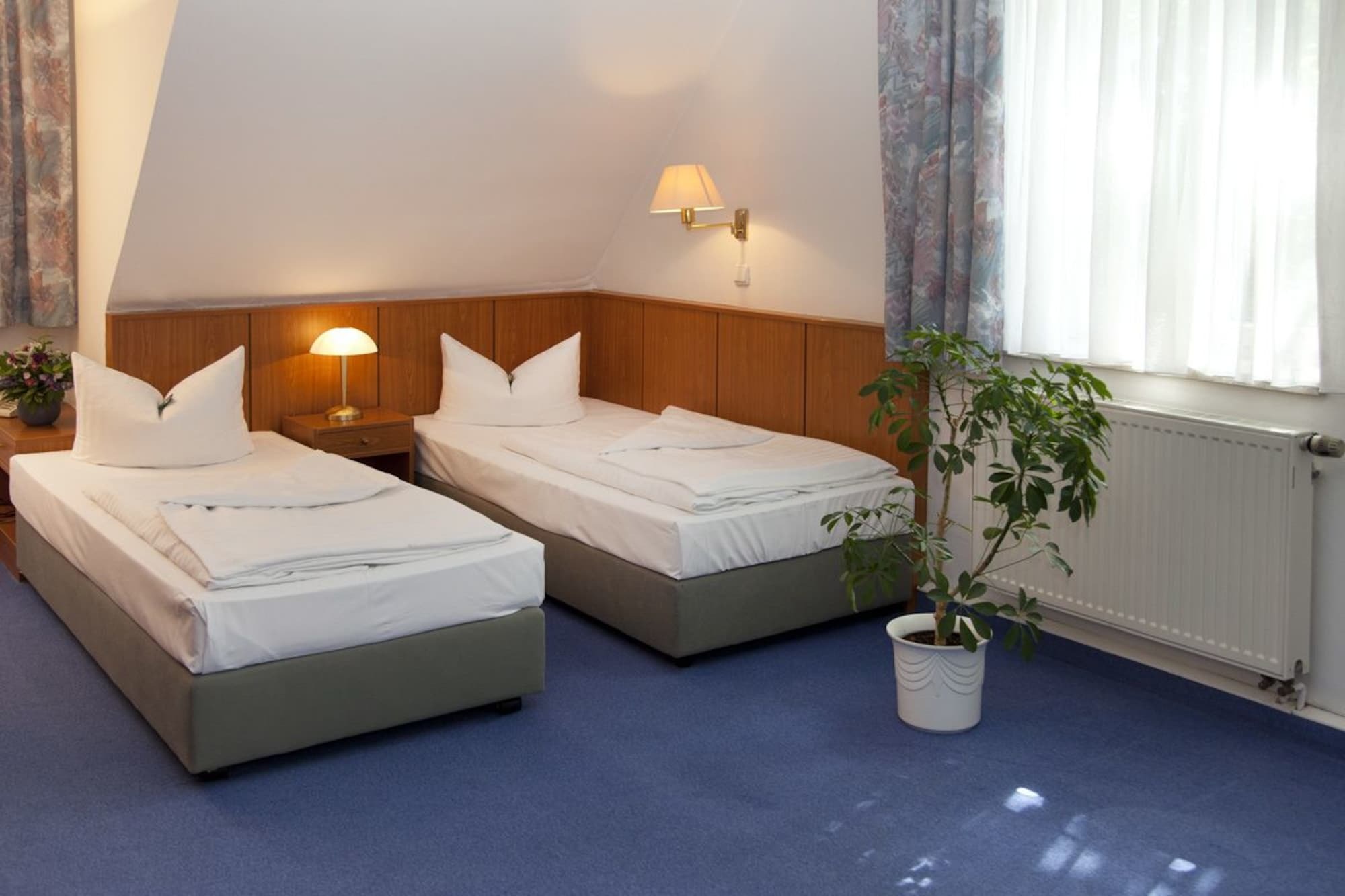 Hotel Und Restaurant Gartenstadt Erfurt Dış mekan fotoğraf